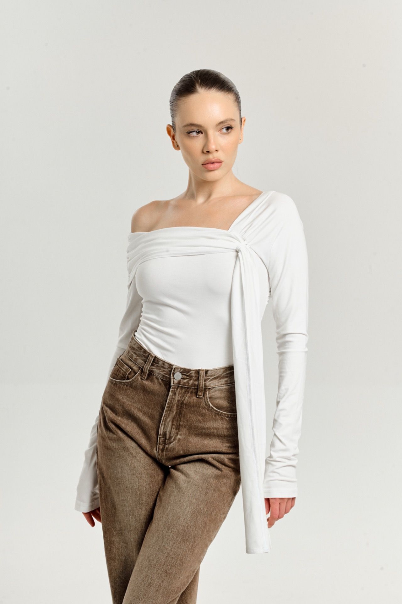 Straight High-Rise Jeans